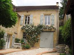 House For Sale In Midi Pyrenees Lot 46 Cazals French Property Com In 2021 French Property French House Garden Room