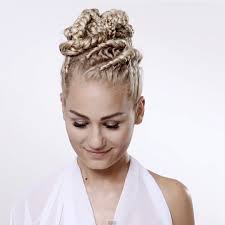 Stream Marika i Spokoarmia "Najtrudniej" (Instrumental) by marika_official 