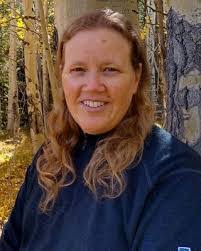 Lisa Ansell's Instagram, Twitter & Facebook