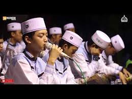 Nov 23, 2016 · lirik teks bacaan sholawat ahmad ya nurol huda ( rouhi fidak ) versi az zahir lirik teks sholawat ahmad ya nurol huda ( cover rouhi fidak ) *suluk* wa ahsanu minka lam tara qotthu 'ainun. Penyejuk Hati 98 Rouhi Fidak Ahmad Ya Nurul Huda Wattpad