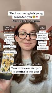 Sarah's Oracle (@sarahsoracle)