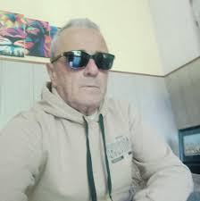 Normal es, saciar la necesidad de placer en la carne. Somos materia Lo  espiritual es inmaterial. Edgar EdgarPlata Plata