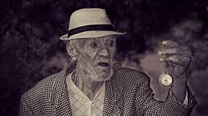 (3) persoanele care îndeplinesc condiţiile pentru obţinerea mai multor pensii de serviciu (2) după fiecare revizuire medicală, medicul expert al asigurărilor sociale emite o nouă decizie medicală. Varsta Standard De Pensionare RedusÄ Cu 13 Ani Care Sunt Categoriile Vizate De Noua Lege A Pensiilor