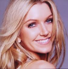 Harriet Singer's Instagram, Twitter & Facebook