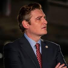 What a pleasure wrapping out the final season of @nbcblacklist playing the  role of Congressman Arthur Hudson with @harrylennix @__alex_brightman  @d_d_willy #hishamtawfiq @anyabanerjee #mackenzieastin #diegoklattenhoff  #jamesspader in tonight's episode ...