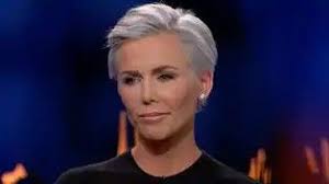 As an autoimmune disease, there is a strong chance that there is a way to at least place the condition into remission. Gunhild Stordalen Frisyrer
