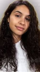 Alessia cara has a net worth of $4 million. Alessia Cara Bio Family Net Worth Boyfriend Age Height And More In 2021 Alessia Cara Celebrity Crush Celebrities