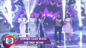 Pesinetron ayu azhari mengabarkan hal tersebut melalui unggahan instagram story. Nostalgia Cucu Cahyati Fuad Alkhar Penonton Ditemani Duo Anggrek Maisaka Klb 2gether 4ever Youtube