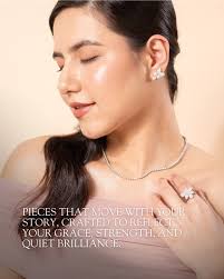 At Holimar Jewelry, we believe jewelry is more than something you wear;  it's a reflection of who you are. That's why we craft custom gold and  diamond sets designed to celebrate your