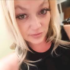 Lacey Kerr 🇨🇦 (@laceykerr7)