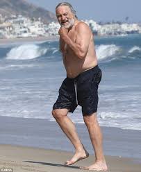 He's been at a few things since the very end of the de niro and hightower married in 1997 after dating for nearly a decade, and they have two young. Robert De Niro Looks Spry At The Beach With Wife Grace Hightower Daily Mail Online