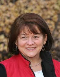 Hazel Perry's Instagram, Twitter & Facebook