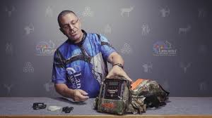 The scent crusher gear bag is completely complimentary to carbon/silver lined scent control clothing and extends the life of the item with reduced laundering. Scent Crusher Realtree Camo Gear Bag Youtube