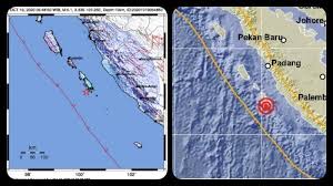 Gempa kedua, gempa 6,8 skala richter di bengkulu ini terjadi di laut sekira 78 km arah barat daya bengkulu utara. Gempa Hari Ini Magnitudo 5 1 Guncang Pulau Pagai Selatan Sumatera Barat Dirasakan Juga Di Bengkulu Tribun Kaltim