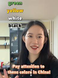 Pay attention to these colors in China. You don't wanna make an awkward  mistake. 💚💛🤍🖤🤣 #learnchinese #learnwithme #learnontiktok  #chineseculture #viralvideo #fypシ #fun #fypviralシ #Chineseculture