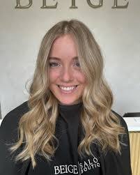 Paige Burch's Instagram, Twitter & Facebook