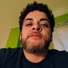 Alan Cumming says 'AVENGERS: DOOMSDAY' reduced his Nightcrawler  transformation to 90 minutes, down from the four and a half hours it took  for 'X2'. (Source: @variety)