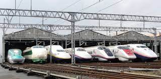 新 (new) +‎ 幹線 (main line). æ–°å¹¹ç·šå¤§æª¢é–± All About Japan