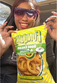 Trying Sour Cream and Onion Funyuns Auntie Amanda