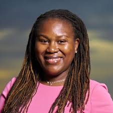 Shellie Young (@shellieyoungrealestate) • Instagram photos and videos