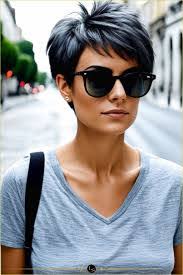 Rebecca Keever's Instagram, Twitter & Facebook