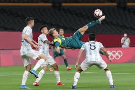 Jun 15, 2021 · el valencia tiene un acuerdo con el futbolista del espanyol, alessandro burlamaqui por tres años que se cerrará en los próximos días. Argentina Perdio En El Debut Olimpico Frente Australia Juegos Olimpicos Tokio 2020 Cadena 3 Argentina