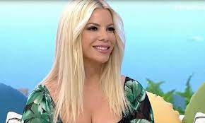 Η αντελίνα βαρθακούρη «κάνει ντου», χτυπάει τα κουδούνια ανυποψίαστων ανθρώπων και «εισβάλλει» πρεμιέρα: Antelina Bar8akoyrh H Premiera Kai Leptomereies Ths Ekpomphs Youfly