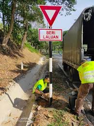 Check spelling or type a new query. Kerja Penyelenggaraan Papan Tanda Jkr Daerah Kuantan Facebook