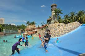 Recognized by cnn as one the top 25 brightest places in the world. 15 436 Wet World Photos Free Royalty Free Stock Photos From Dreamstime
