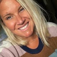 Amber Cavalier's Instagram, Twitter & Facebook