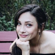 Michelle Ribble's Instagram, Twitter & Facebook