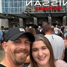 Wayne Willett's Instagram, Twitter & Facebook