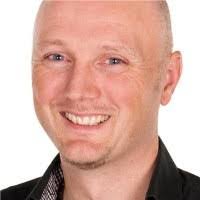 Dennis Vonk's Instagram, Twitter & Facebook