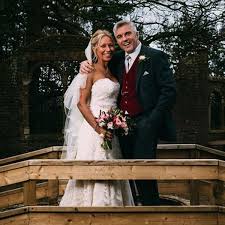 Getting legally married to a stranger the moment they first meet. Married At First Sight Viewers Get Behind Solihull Star As They Say The Same Thing About Marriage To Shareen Coventrylive