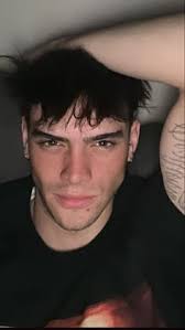 Descubre 11 ideas de nick y película de netflix en este tablero de  Pinterest