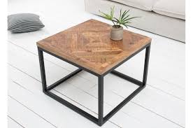 Profitez d'un alliage parfait entre le métal et le bois pour donner à votre salle à manger un esprit. Table Basse Fer Forge Et Bois Carree Pour Salon