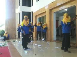 Gaji pt carefast 2021 cleaning service. Gaji Pt Carefast Cleaning Service Gaji Cleaning Serfis Di Kapal Layanan Kami Mencakupi Dedicated Service Specialists Each Professional Is Highly Trained In Their Own Service Field