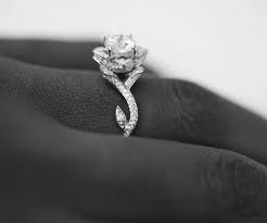 Rose Engagement Ring Bride Ideas Rose Engagement Ring Engagement Ring Shapes Flower Engagement Ring