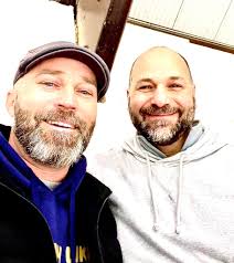 He'll probly give me a hard time for posting this, but I'm gonna do it  anyway. Pictured below you'll see me alongside Dan D'amico. I've known Dan  for a number of years.