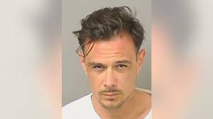 Florida barber arrested for allegedly shooting at 2 customers who  complained about missed appointments