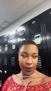 Bald Kitty Houston Age Limit