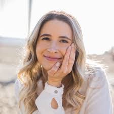 Margaret Battaglia's Instagram, Twitter & Facebook