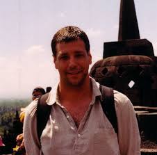 The mv glarus was carrying wheat between lagos and the southern niger delta oil hub of port harcourt. Michael Scott Moore Los Angeles Writer Kidnapped By Somali Pirates Huffpost