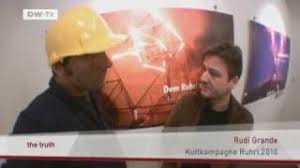 Este situata in europa,in partea de vest a germaniei,pe raul ruhr,afluent al rinului. The Truth About Germany The Ruhr Valley Region Euromaxx Youtube