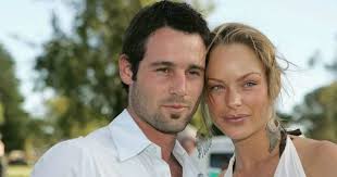 How to Dress a Dummy: Cassie Lane's new tell-all memoir.