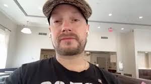 Bob Warman's Instagram, Twitter & Facebook