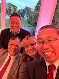 James H. (Licht) Leach