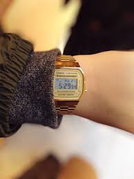 Dial face features date window, led light, 1/100 second stopwatch, daily alarm, hourly time signal, auto calendar, and 12/24 hour formats. Remain Simple Casio Gold Casio Watch Vintage Casio Watch