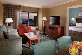 Travelers who have shopping on the agenda can visit fashion show mall and crystals at city center. 2 Bedroom Suites In Las Vegas Hotels On The Strip Search Your Favorite Image