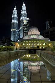 It was designed by a british architect, brigadier general. Landscape Klcc Mosque Mosque Beautiful Mosques Places Around The World